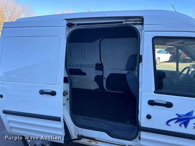 image for item LO9331 2013 Ford Transit Connect  van