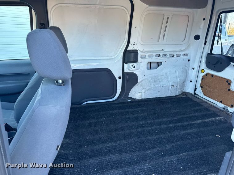 image for item LO9331 2013 Ford Transit Connect  van