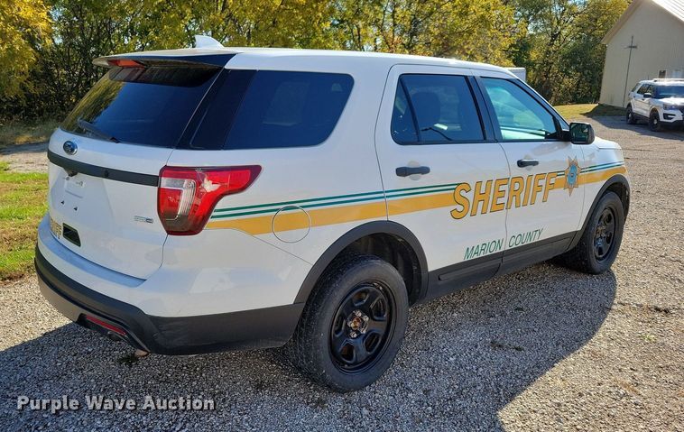 image for item LO9847 2017 Ford Explorer Police Interceptor  SUV