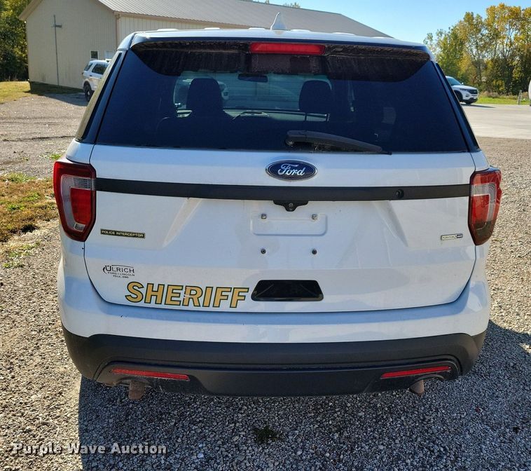 image for item LO9847 2017 Ford Explorer Police Interceptor  SUV