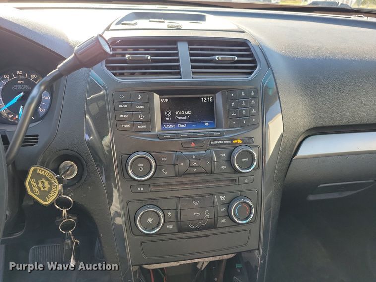 image for item LO9847 2017 Ford Explorer Police Interceptor  SUV