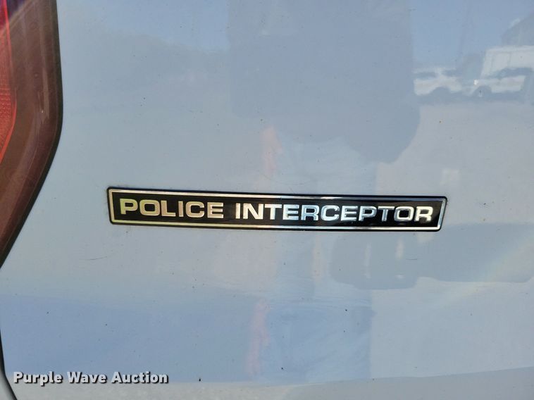 image for item LO9847 2017 Ford Explorer Police Interceptor  SUV