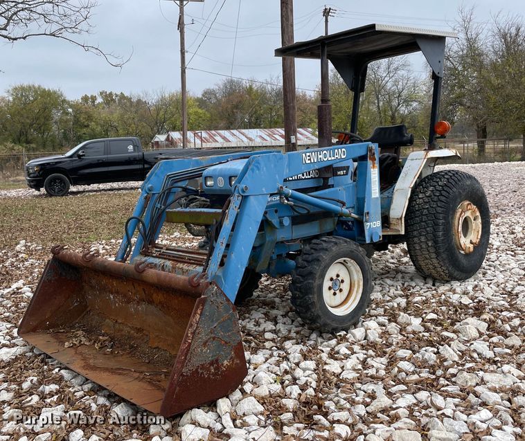 image for item LV9203 New Holland 1620  MFWD tractor