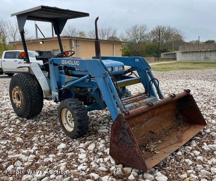 image for item LV9203 New Holland 1620  MFWD tractor