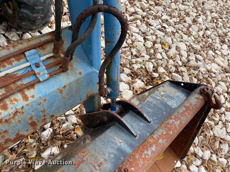 image for item LV9203 New Holland 1620  MFWD tractor