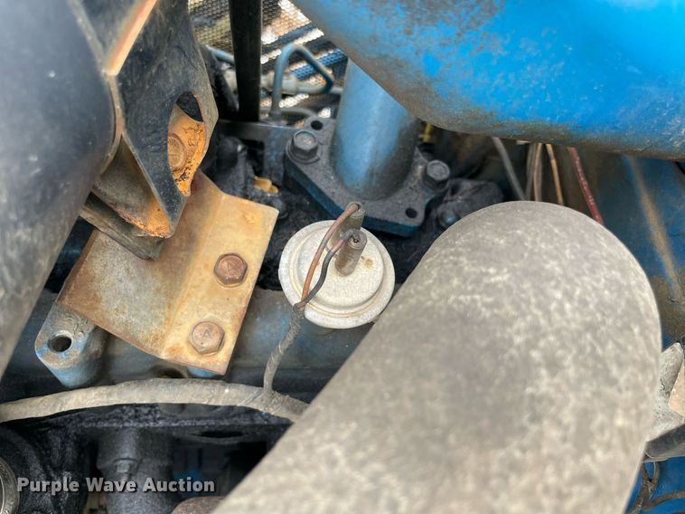 image for item LV9203 New Holland 1620  MFWD tractor