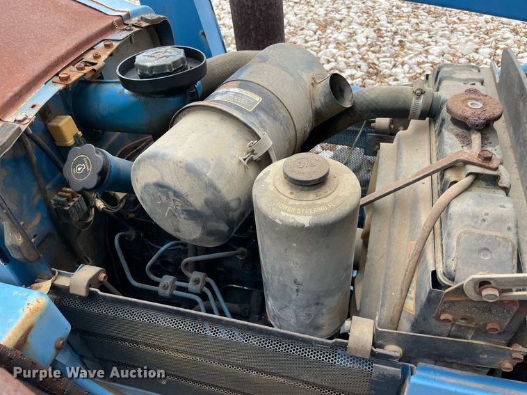 image for item LV9203 New Holland 1620  MFWD tractor