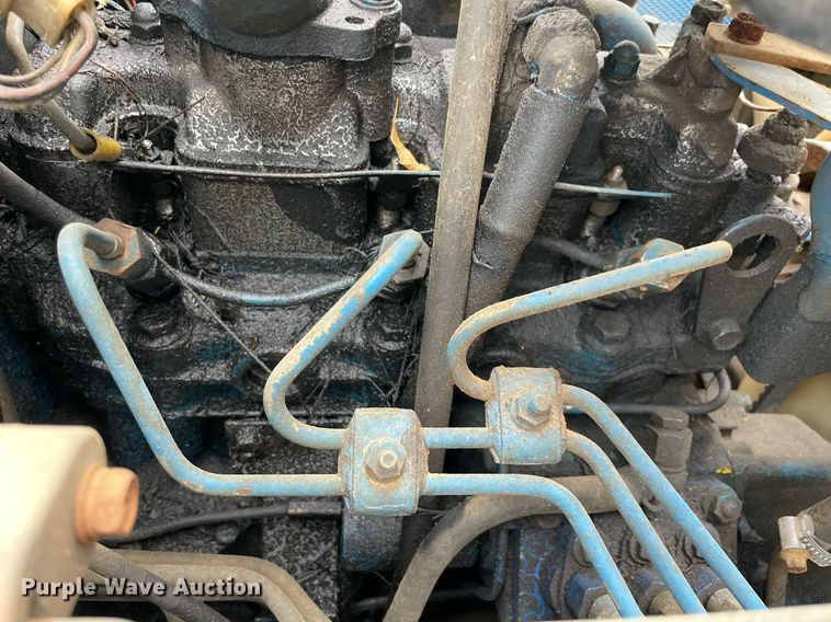 image for item LV9203 New Holland 1620  MFWD tractor