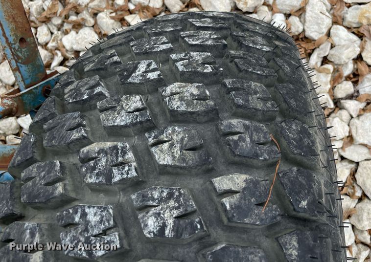 image for item LV9203 New Holland 1620  MFWD tractor