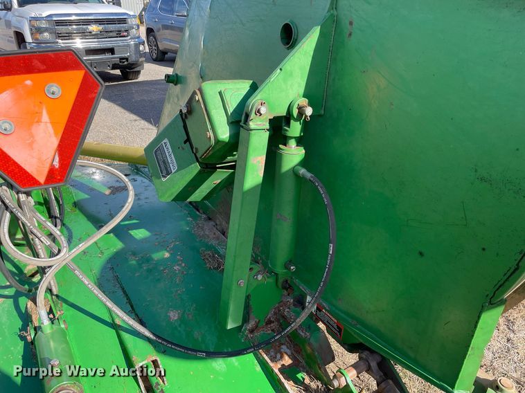 image for item LV9213 John Deere CX15  batwing rotary mower