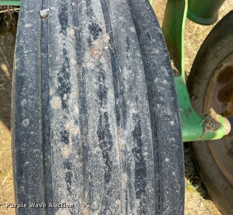 image for item LV9213 John Deere CX15  batwing rotary mower