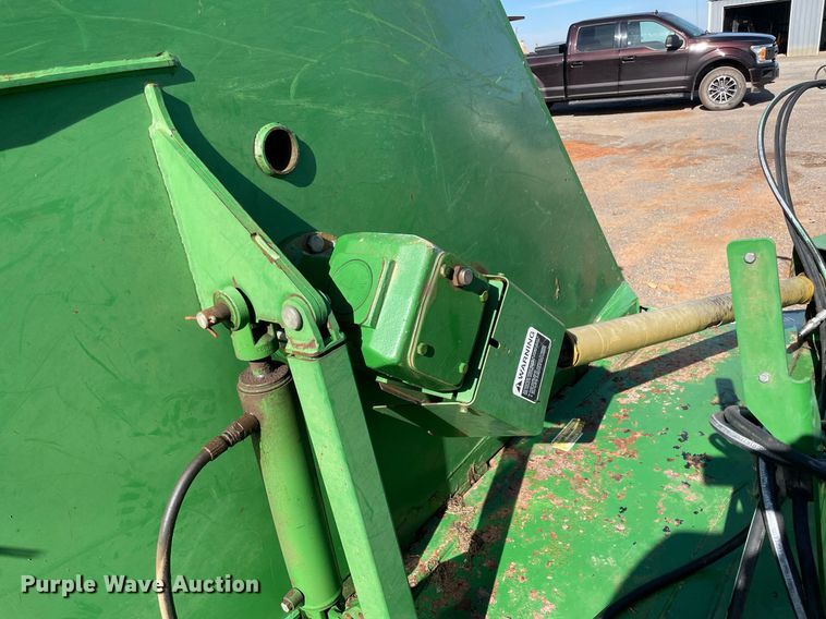 image for item LV9214 John Deere CX15  batwing rotary mower