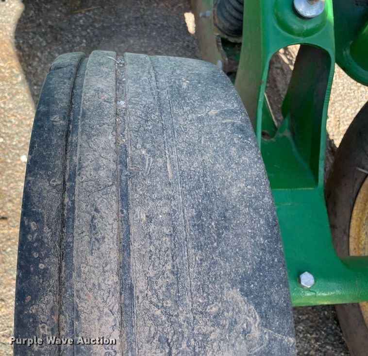 image for item LV9214 John Deere CX15  batwing rotary mower