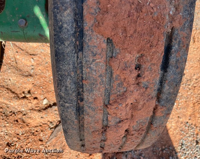 image for item LV9215 John Deere CX15  batwing rotary mower