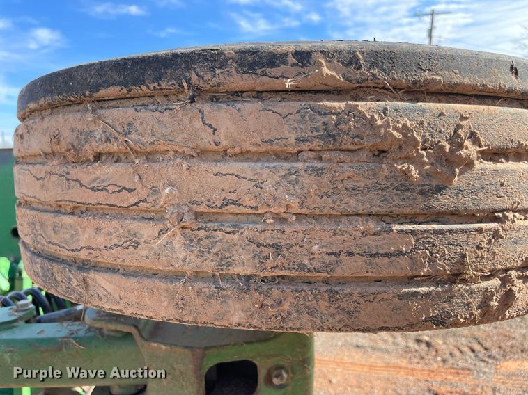 image for item LV9215 John Deere CX15  batwing rotary mower