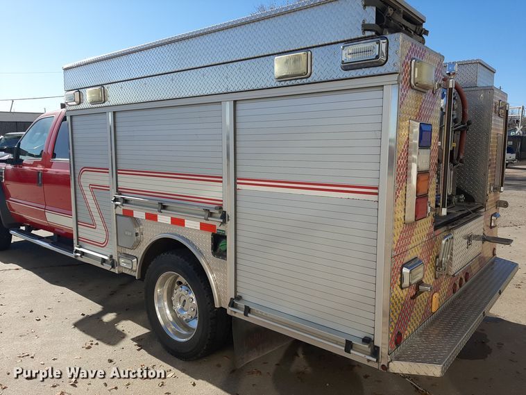 image for item LX9826 2010 Ford F550 Super Duty  Crew Cab rescue vehicle
