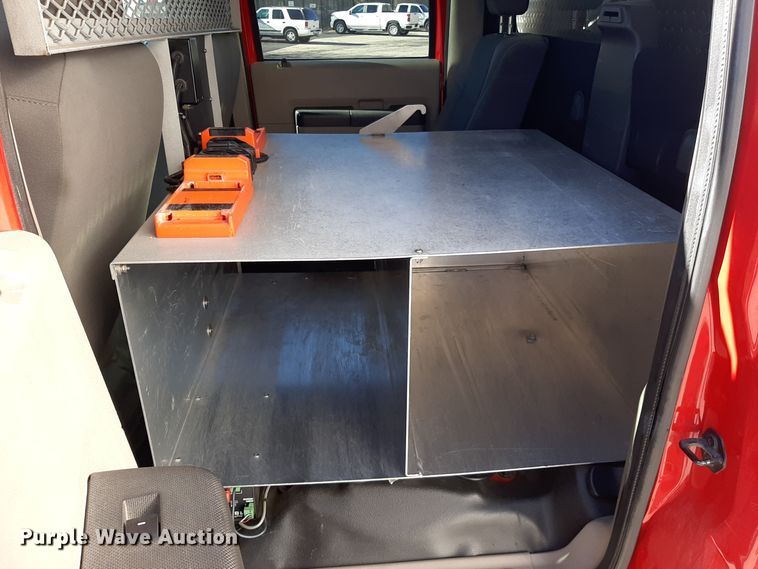 image for item LX9826 2010 Ford F550 Super Duty  Crew Cab rescue vehicle