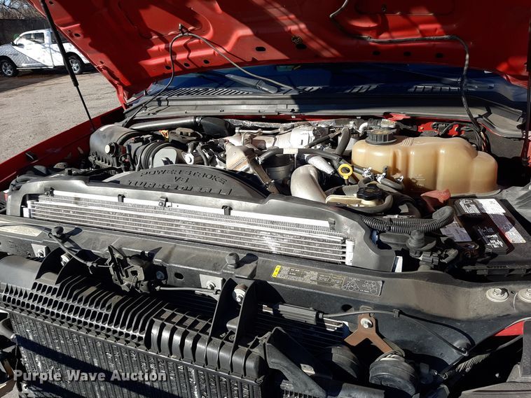 image for item LX9826 2010 Ford F550 Super Duty  Crew Cab rescue vehicle