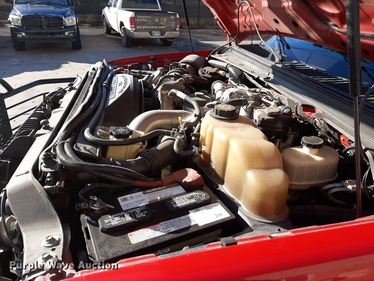 image for item LX9826 2010 Ford F550 Super Duty  Crew Cab rescue vehicle