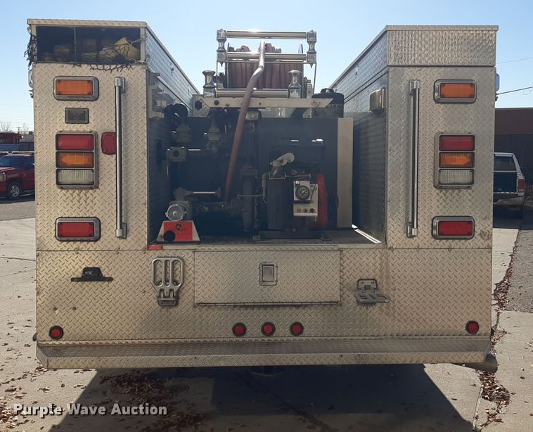 image for item LX9827 2008 Ford F550 Super Duty XLT  Crew Cab rescue vehicle