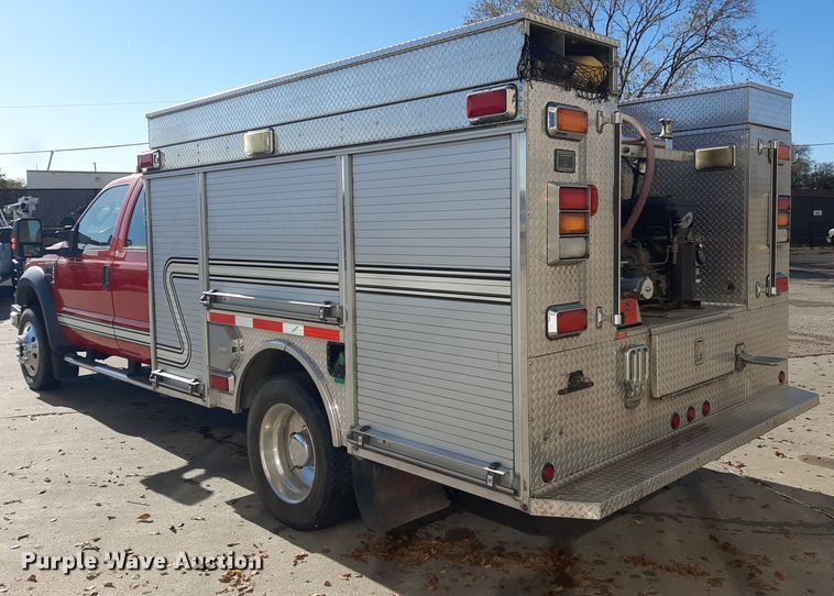 image for item LX9827 2008 Ford F550 Super Duty XLT  Crew Cab rescue vehicle