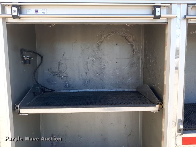 image for item LX9827 2008 Ford F550 Super Duty XLT  Crew Cab rescue vehicle