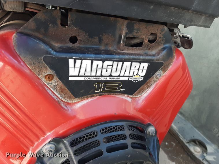 image for item LX9827 2008 Ford F550 Super Duty XLT  Crew Cab rescue vehicle