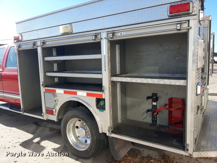 image for item LX9827 2008 Ford F550 Super Duty XLT  Crew Cab rescue vehicle