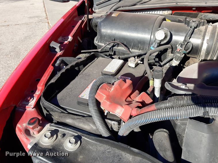 image for item LX9827 2008 Ford F550 Super Duty XLT  Crew Cab rescue vehicle