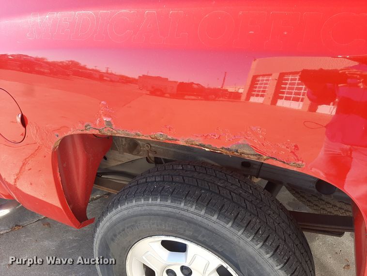 image for item LX9828 2009 Chevrolet Silverado 1500  Crew Cab pickup truck