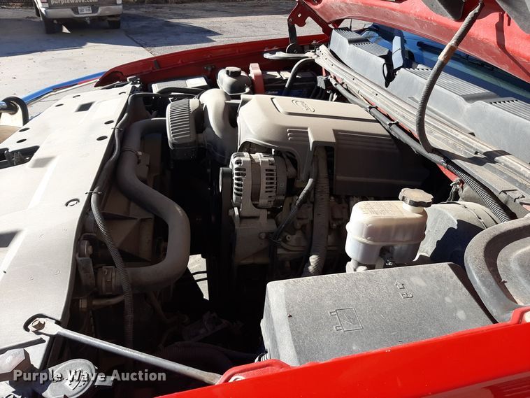 image for item LX9828 2009 Chevrolet Silverado 1500  Crew Cab pickup truck