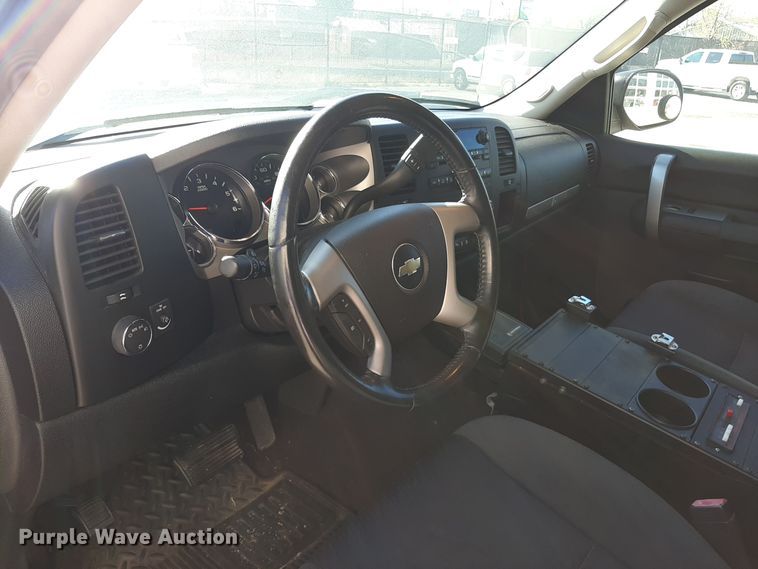 image for item LX9829 2009 Chevrolet Silverado 1500  Crew Cab pickup truck