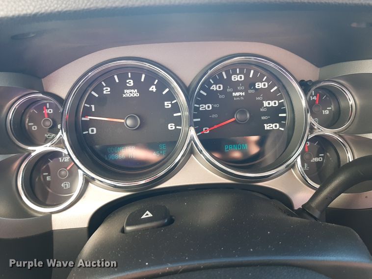 image for item LX9829 2009 Chevrolet Silverado 1500  Crew Cab pickup truck