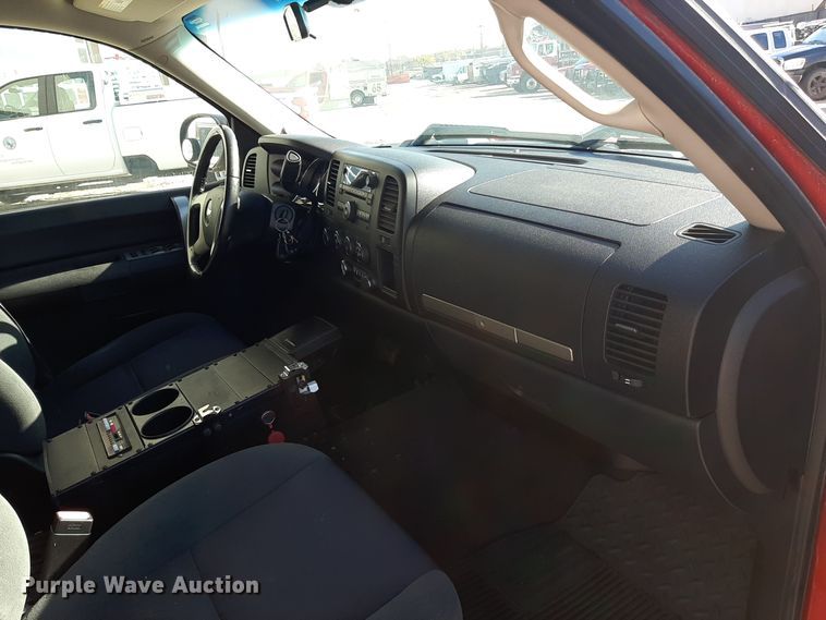 image for item LX9829 2009 Chevrolet Silverado 1500  Crew Cab pickup truck