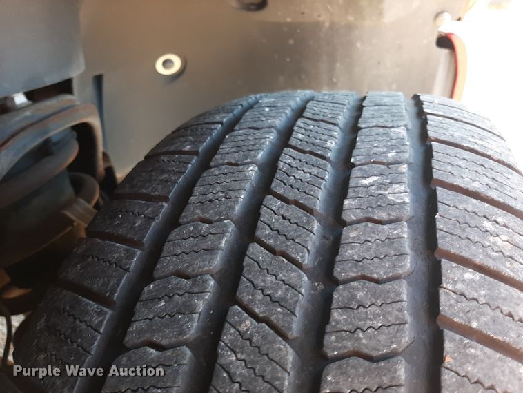 image for item LX9829 2009 Chevrolet Silverado 1500  Crew Cab pickup truck