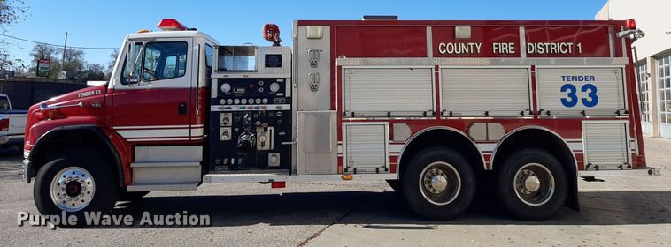 image for item LX9830 2000 Freightliner FL80  pumper fire truck