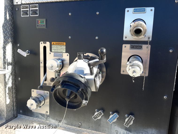 image for item LX9830 2000 Freightliner FL80  pumper fire truck