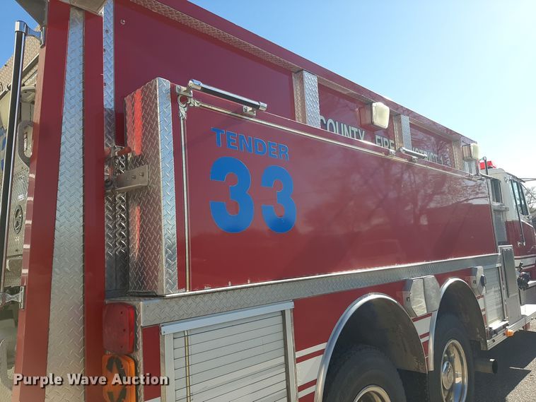 image for item LX9830 2000 Freightliner FL80  pumper fire truck