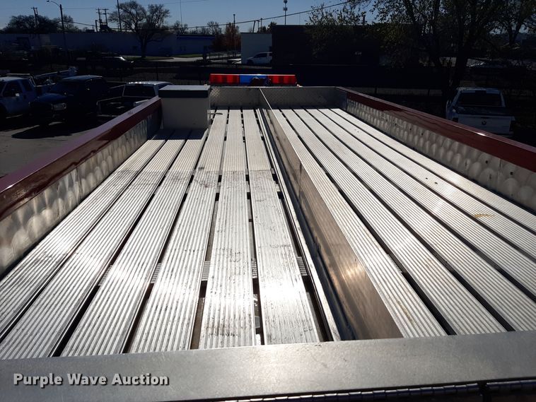 image for item LX9830 2000 Freightliner FL80  pumper fire truck