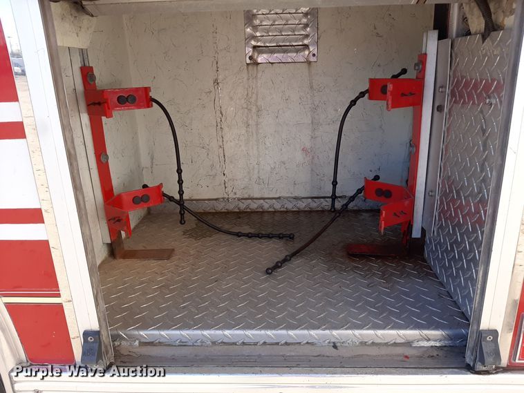 image for item LX9830 2000 Freightliner FL80  pumper fire truck