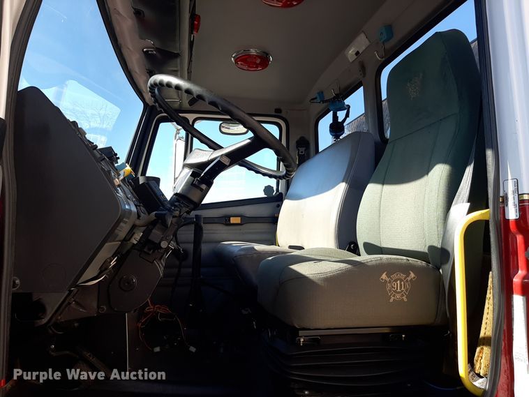 image for item LX9830 2000 Freightliner FL80  pumper fire truck