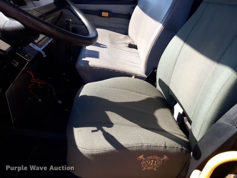 image for item LX9830 2000 Freightliner FL80  pumper fire truck