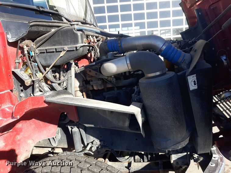 image for item LX9830 2000 Freightliner FL80  pumper fire truck