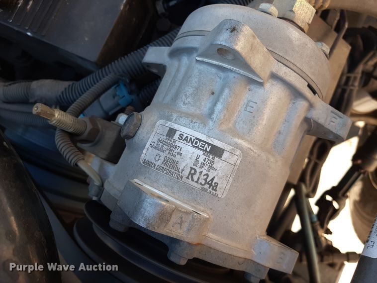 image for item LX9830 2000 Freightliner FL80  pumper fire truck