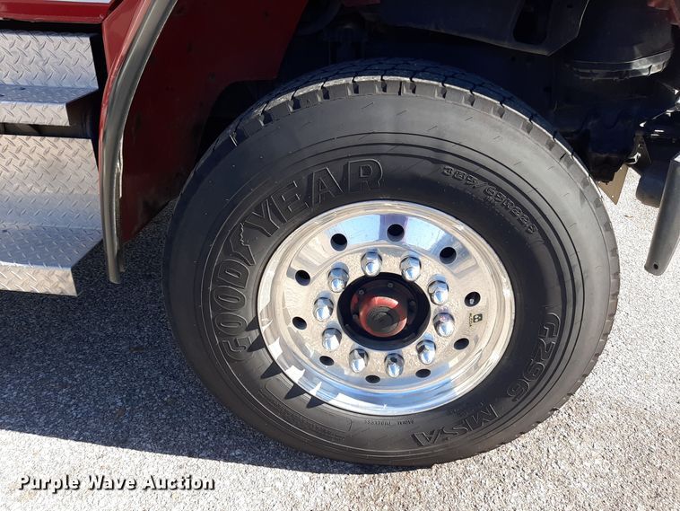 image for item LX9830 2000 Freightliner FL80  pumper fire truck