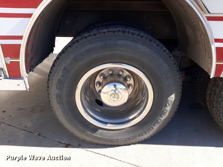 image for item LX9830 2000 Freightliner FL80  pumper fire truck