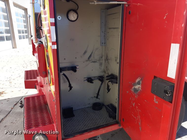 image for item LX9831 2013 Ford F550 Super Duty  Crew Cab rescue vehicle