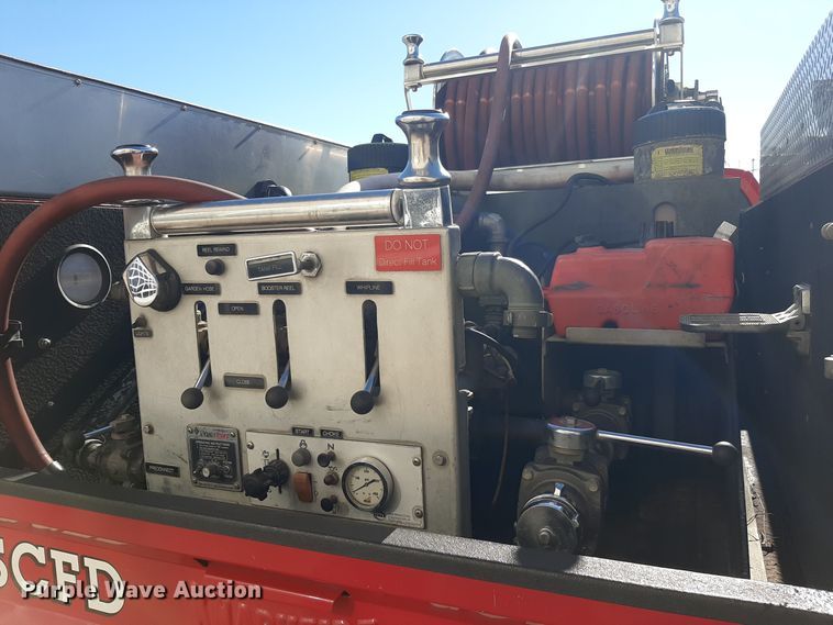 image for item LX9831 2013 Ford F550 Super Duty  Crew Cab rescue vehicle