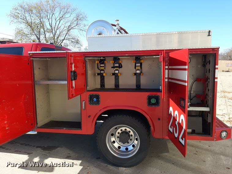 image for item LX9831 2013 Ford F550 Super Duty  Crew Cab rescue vehicle