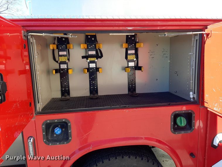 image for item LX9831 2013 Ford F550 Super Duty  Crew Cab rescue vehicle